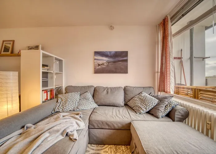 - Haus C, App 0c0512